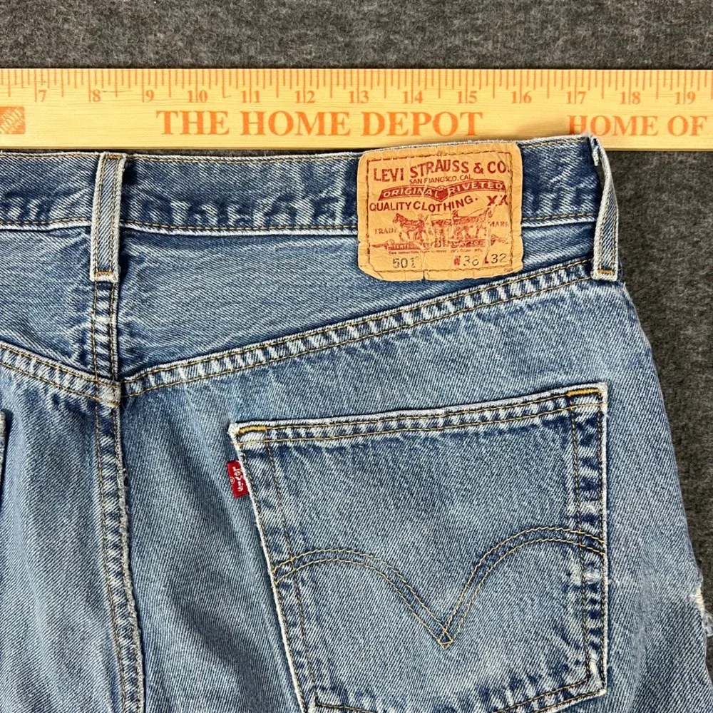 Vintage Y2K Levi's 501 Mens 36x32 (Actual 34x30) Blue Distressed Thrashed Jeans